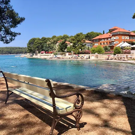 Parco vacanze Glamping Tents | Losinj | Camp Cikat 4*