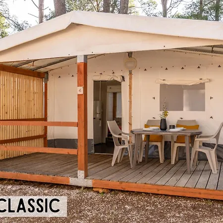 Glamping Tents | Losinj | Camp Cikat Tatil parkı