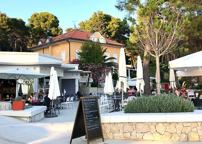 Glamping Tents | Losinj | Camp Cikat Mali Lošinj